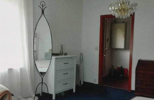 Reimershagen House | Vacation home Grüne Auszeit - Four-room holiday home in a large farmhouse