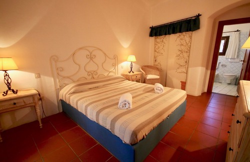 Cala di Volpe Apartment | Vacation Home in Porto Cervo with 2 bedrooms sleeps 4