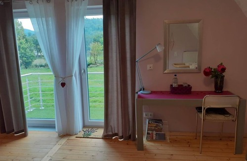 Luegde Apartment | Vacation home Katharina - Vacation under the cliffs - Maisonette apartment