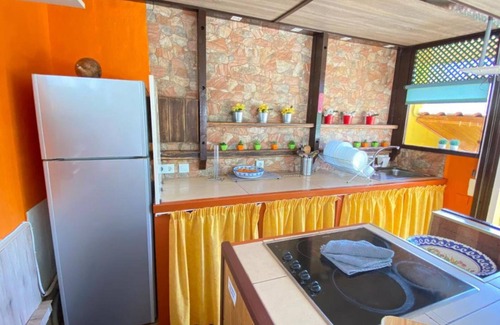 Valleseco House | Vacation Home 'Las Vistas' with Mountain View, Private Terrace and Wi-Fi