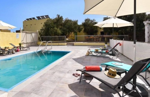 Ingenio House | Vacation home Los Algodones Cottage with Pool in Ingenio - 8 persons, 4 bedrooms