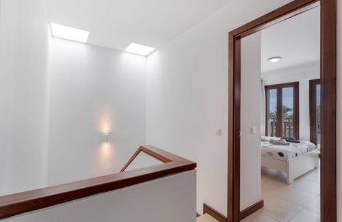 Puerto Calero House | Vacation Home 'Malpeis' with Sea View, Wi-Fi and Air Conditioning