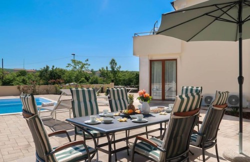 Sveti Anton House | Vacation home Mariva by Interhome