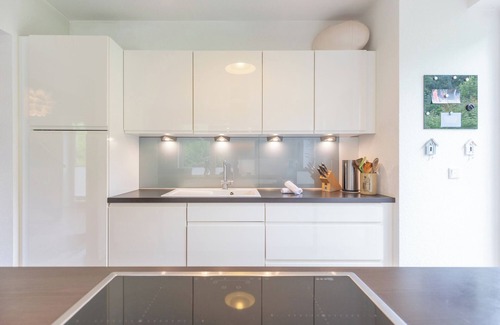 Dreimuhlen House | Vacation home Meeresfarben in Husum for up to 6 people