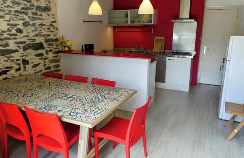 Asserac House | Vacation home near sea and marsh