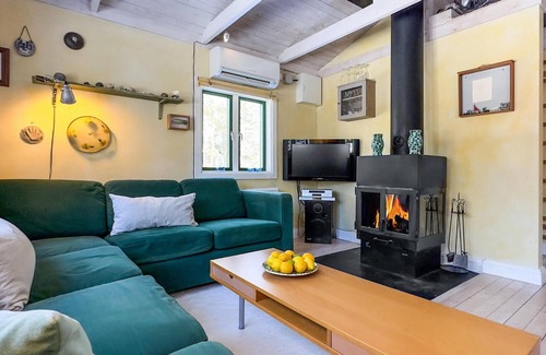 Djurhamn House | Vacation home on the beautiful island, Vindö