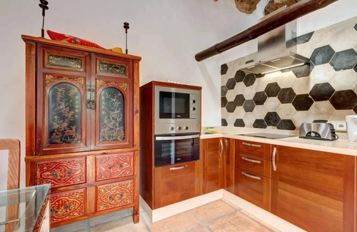 Teguise House | Vacation Home 'Palacio Taro Chimida' with Private Pool