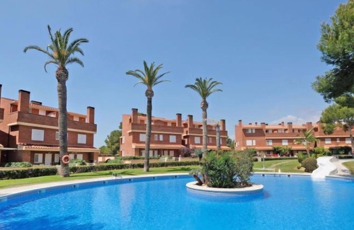 Tamarit House | Vacation home Parc Escipions in Torredembarra - 8 persons, 4 bedrooms