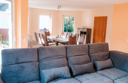 Elleringhausen Apartment | Vacation home Paula, 113sqm, 3 bedrooms, max. 8 persons
