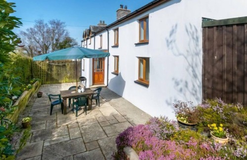 Glandyfi House | Vacation home Penrhyncoch in Aberystwyth - 6 persons, 3 bedrooms