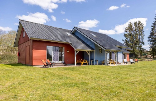 Schmadebeck House | Vacation home Regine - Baltic Sea country vacation on the vacation farm OFC 21