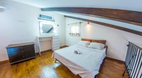 Mostar House | Vacation Home Riverstone