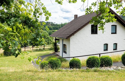Rurberg House | Vacation home Rursee - 6 persons