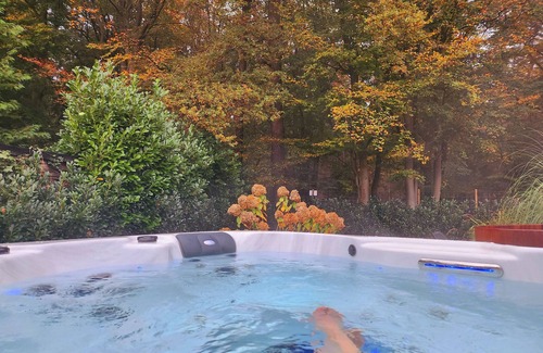 Wiefelstede House | Vacation home Seehaus am Wald