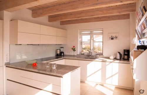 Rosenhagen House | Vacation home " Strand 22 ", on the Baltic Sea, roof terrace, sauna, WLAN, - SEASIDE-