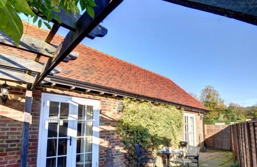 Linton House | Vacation home The Old Pump in Maidstone - 3 persons, 1 bedrooms