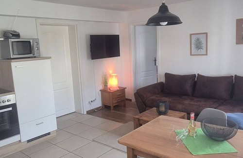 Eggesin Apartment | Vacation home Unter den Linden - Holiday home