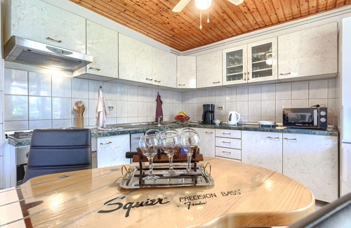 Kapelica House | Vacation home Ve-Ma by Interhome