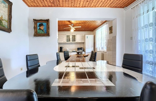 Kapelica House | Vacation home Ve-Ma by Interhome