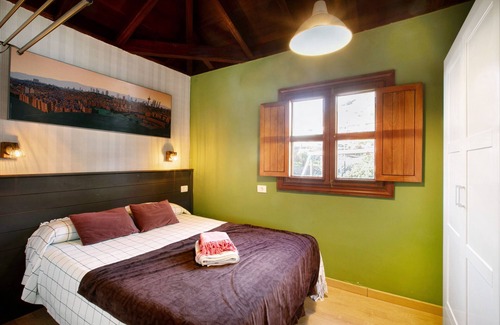 Tegueste House | Vacation Home "Villa Tegueste" with Private Pool, 2 Private Terraces & Wi-Fi