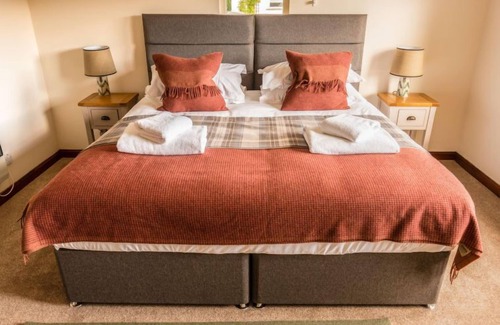 Lewiston House | Vacation home Wood Side in Drumnadrochit - 2 persons, 1 bedrooms