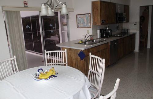 Coquina Key Villa | Vacation house with all comfort - pool, whirlpool, screen - directly by the sea