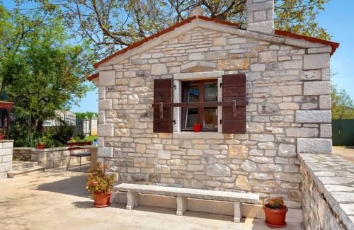 Matohanci House | Vacation home Lišera by Interhome