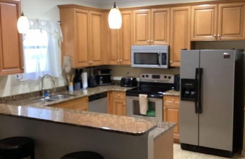 Fedhaven House | Vacation in luxury! Welcome to your home away from home.