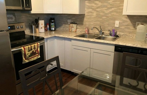 Hendersonville House | Vacation Living! Lake & Pool Close to Nashville!#2