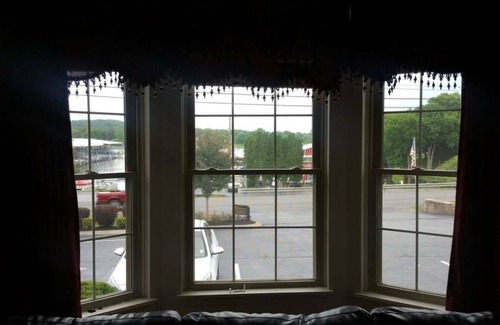 Hendersonville House | Vacation Living! Lake & Pool Close to Nashville!#2