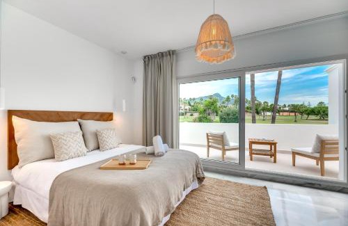 Nueva Andalucia Villa | VACATION MARBELLA I Villa Sirio, Golf-Front Villa, Private Heated Pool, Privacy, 10 min from Puerto Banus
