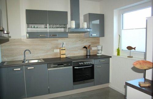 Behrensdorf House | Vacation on a natural beach for up to 10 people with a large terrace