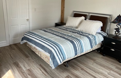 Manitoulin District Apartment | Vacation Rental Available in Gore Bay Ontario