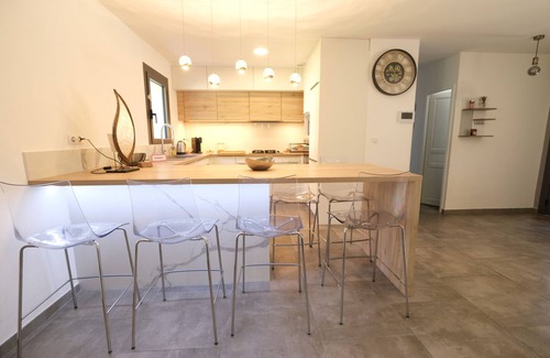 Puget Villa | Vacation rental house with pool PUGET LS2-427