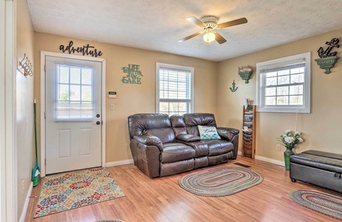 Wellington Cabin | Vacation Rental Near Cave Run Lake!