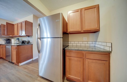 Ashtabula Apartment | Vacation Rental w/Porch & Views of Lake Erie!