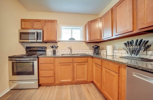 Ashtabula Apartment | Vacation Rental w/Porch & Views of Lake Erie!