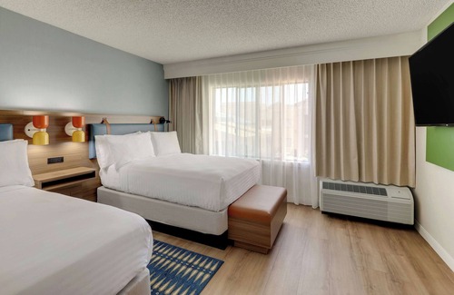 Mayo Clinic Hotel | Vacation Starts Here! 2 Affordable Units, Near Desert Vista Dog Park, w/Pool!