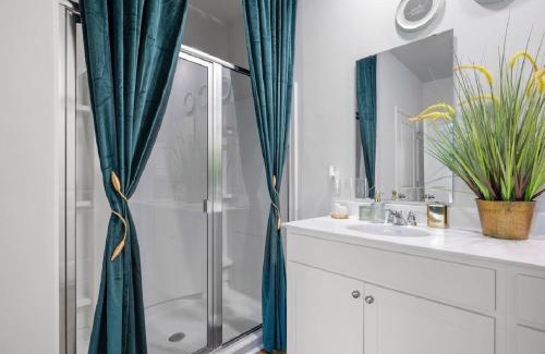 Summerville House | Vacation staycation
