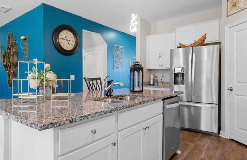 Summerville House | Vacation staycation