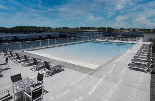 Osage Beach Apartment | Vacation Together at Our 2 Condos Providing 6 Bedroom Suites