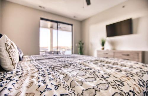 Osage Beach Apartment | Vacation Together at Our 2 Condos Providing 6 Bedroom Suites