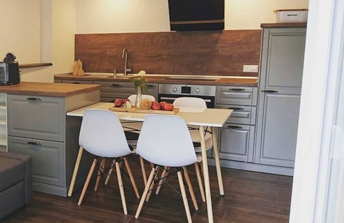 Kenzingen Apartment | Vacations in hedge country