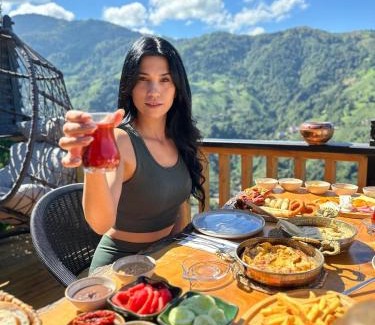 Ardesen Hotel | Vadiyebak Suit Bungalov