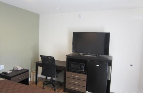 Snail Hotel | Vagabond Inn Sunnyvale