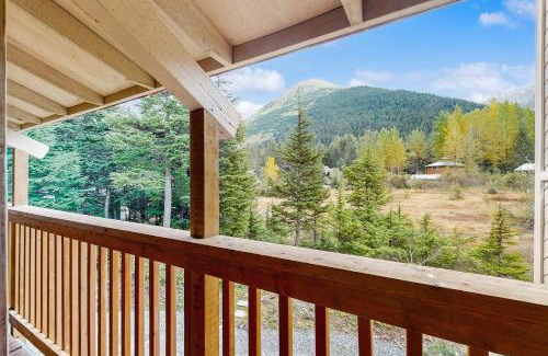 Alyeska House | Vail Meadows