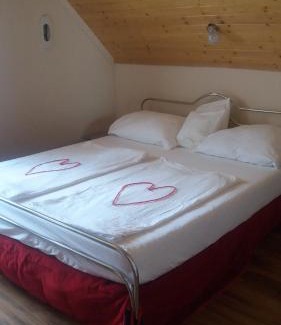 Balatonalmadi Apartment | Vakáció Apartman