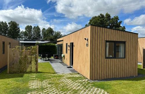 Heinkenszand House | Vakantie Chalet met hottub in Ibiza stijl te Zeeland