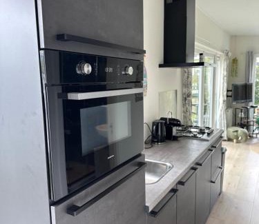 Heinkenszand House | Vakantie Chalet met hottub in Ibiza stijl te Zeeland