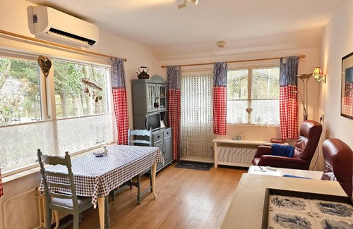 Oostkapelle House | Vakantiewoning 'Villa Asterlaan' OK36